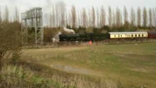 preview picture of video '5029 Nunney Castle, The Great Britain III, 6th April 2010'