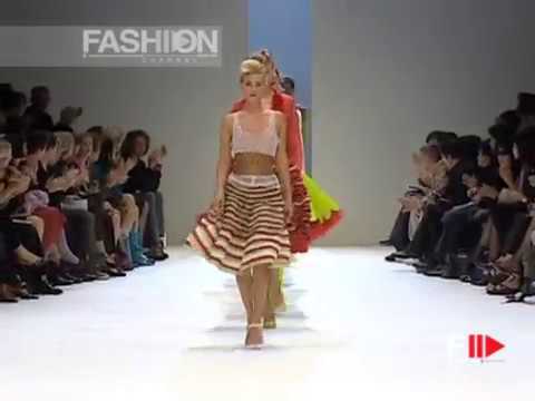 "ROCKABILLY!!!" GIVENCHY by Alexander Mcqueen 2001 by Fashion Channel