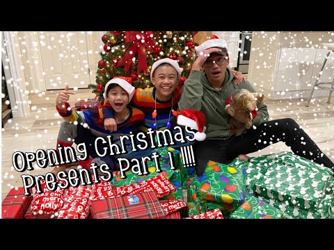 Opening Christmas Presents part 1!!!! (Big Suprise😳)