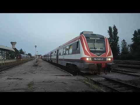 Automotor ADH11 cu R4324 pleacă din gara Baia Mare & manevră DA 60-1095-4