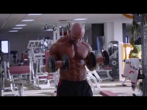 Bodybuilder Martin Müller - Aufladetraining vor der Ostdeutschen Meisterschaft 2018