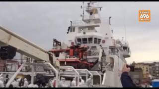 maxi-sbarco-di-migranti-a-napoli-appello-alla-solidarieta