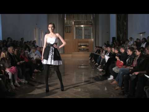 343 Fashion Show (Celá verzia)