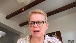 FELOLVASÓSOROZAT - A kőleves - népmese - Csapó Virág