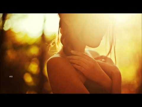 download lagu mp3 mp4 Bondax Gold Download, download lagu Bondax Gold Download gratis, unduh video klip Bondax Gold Download