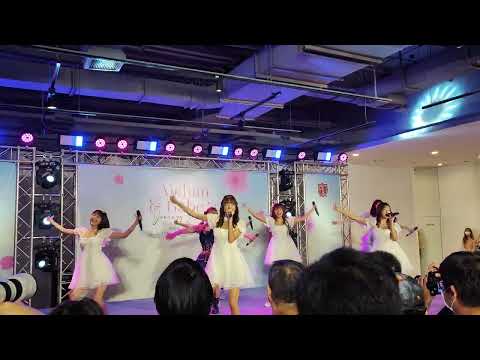 The Glass Girls : We Are The Glass Girls @ Aichan & Babe Journey Diary - The Market 【4K 60FPS】