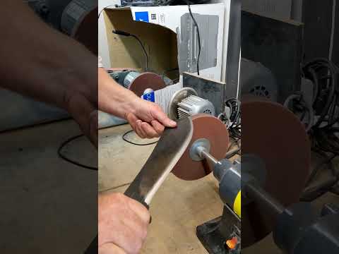BIG SPARKS = QUICK WORK Scotch-Brite wheels FTW! #knife #sharpening #fyp #fypage #fypシ゚ #fypyoutube