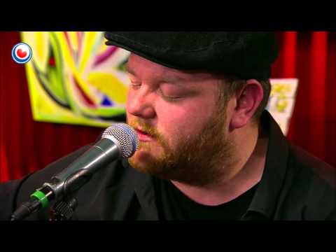 John Condron (Scotland) yn Noardewyn Live Omrop Fryslân