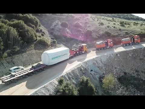 Three MAN TGX 680 Trucks Pulling A Wind Turbine Engine - Poultidis SA - Anipsotiki SA