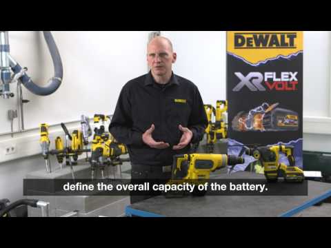 Akumuliatorius Dewalt DCB546-XJ, 18 - 54 V, 6000 mAh video