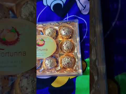 1st time khelm 😋#food #youtubeshorts #chocolate #viral #shortvideo #fortuner