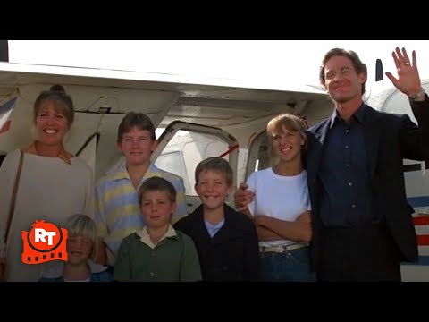 Cry Freedom (1987) - Flying out of South Africa Scene | Movieclips