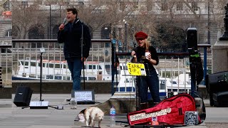 Sammie Jay &#39;I Can&#39;t Make You Love Me&#39; &amp; Nick Pritchard &#39;That&#39;s Life&#39; - Amazing Street Performers!