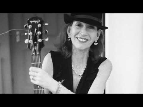 Lesley Woods : The John Robb interview - YouTube