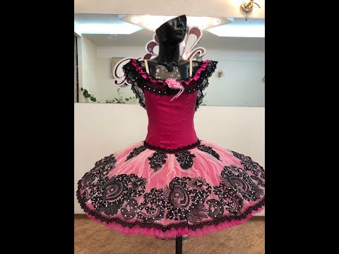 Stage costume P 0809 - video 3