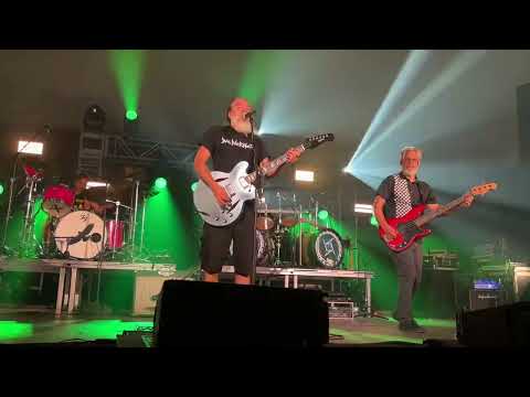 Fighters Forever  ( Tribute Foo Fighters )