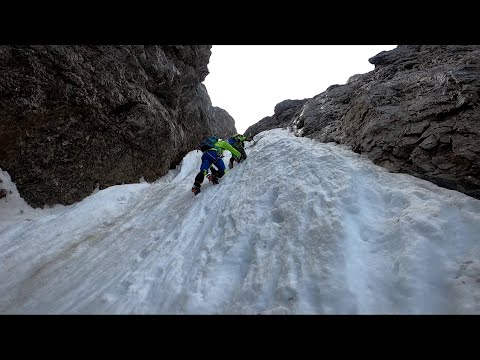 Jôf di Montasio via Amalia - Torre Nord (400m II) / Montaž 2754m