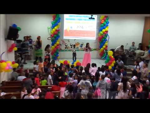 Bem vindo...11 Outubro 2013 - Assembleia de Deus - Pompeia - Culto Infaantil - Sandrinha.