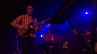 Teleman &quot;Skeleton dance&quot; - Live Paris 2016