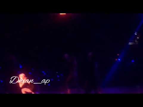 Lee seung hoon solo (Ringa Linga) at EVERYWHERETourInJKT💕 위너 (Part 2)