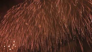 長岡花火2019 1日目 尺玉100連発 空を見上げてごらん Nagaoka Fireworks 2019 Day 1 Shakutama 100 Fire Look up at the sky