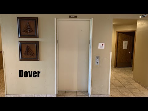 Dover Hydraulic Elevator at the Landmark Resort (Navigator) - Egg Harbor, WI