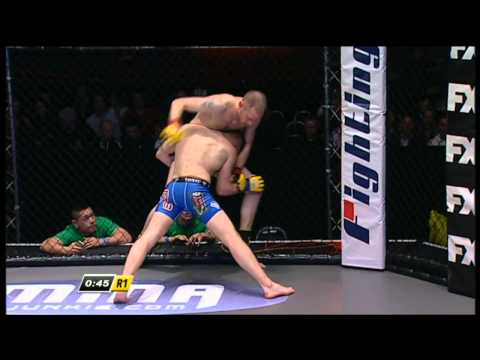 Cage Warriors 62 prelim: ﻿Martin Sheridan vs. Jordan Desborough