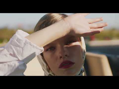 Nikolina Tomljanović feat. Martina Majerle - Sunny, sunny, sole, sole