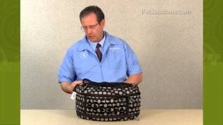 preview picture of video 'PetSolutions: Curvations Underseat Traveler'