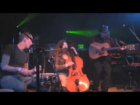 'Willy Get Your Gun' - Twisted Whistle - Tabor Stomp 2012 - 4-6-2012.mp4