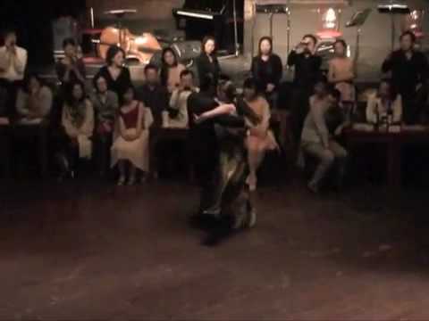 Carolina Bonaventura y Francisco Forquera 2010 at The Red House, Taipei. 1/4