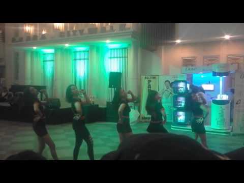 PIXIED (EXID Dance Cover) - Intro + Hot Pink