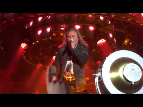 KABÁT - Intro + V pekle sudy válej + Banditi di Praga, 24.10. 2017 - Znojmo - 1/15