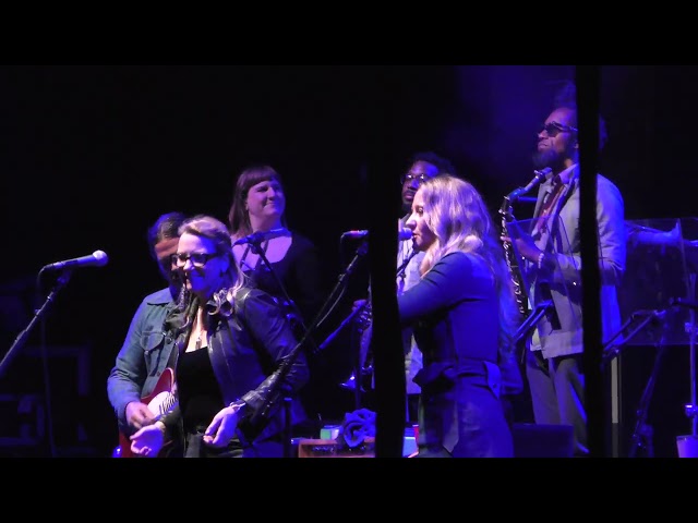 2024.08.09 - Milwaukee - Stranger In A Strange Land