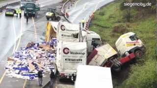 preview picture of video 'Tödlicher LKW-Frontalcrash - A45/Herborn - 24.04.2012'