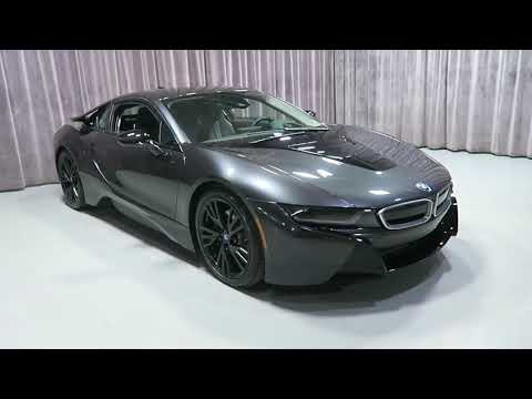 (P34300) 2019 BMW i8