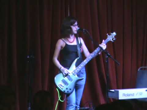 Nicky Bray La-La-La We Are Not Listening