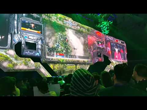 2015Blizzcon_ life vs innovation 02