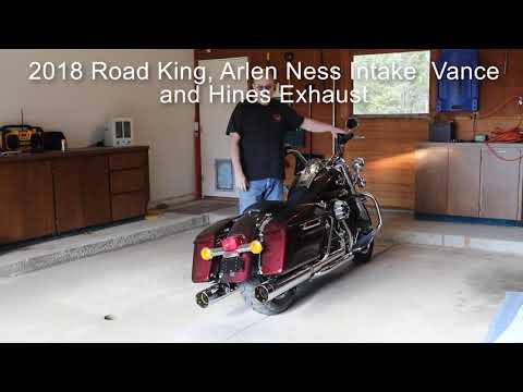 2018 Road King Exhaust Sound Comparison - Stock vs. Vance & Hines Dresser Duals with Titan Mufflers