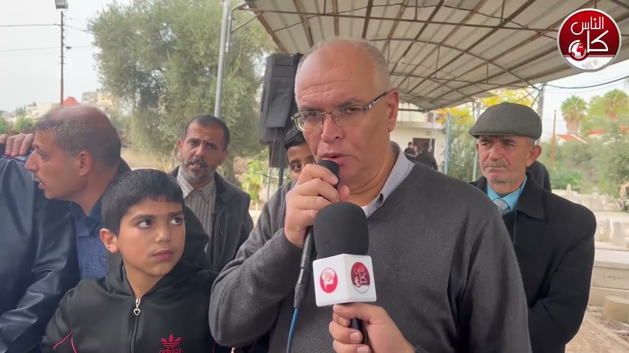 تشييع جثمان قمر مخيم طولكرم عوض تاية محمد عنبر (47 عاما)