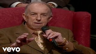 Bill & Gloria Gaither - Beyond The Sunset [Live] ft. George Younce