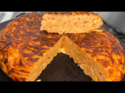 Frittata di spaghetti al sugo 😋🇮🇹#pasta #italianspaghetti #cookingpasta #food #italiancusine