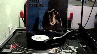 019 A SPLIT SECOND   CLOSE COMBAT 1987 105 BPM A 4