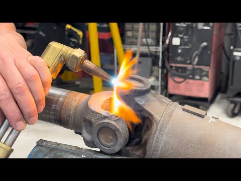 Replacing a drive shaft U joint