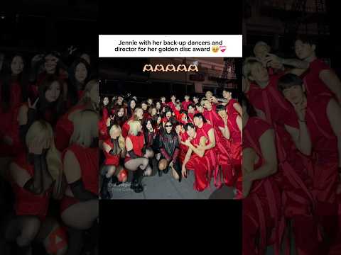 Jennie with her back-up dancers for GDA 😱🔥 #blackpink #jennie #shorts