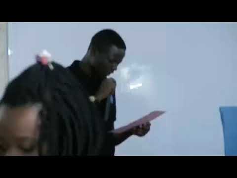 Présentation de l'application Watoto Wetu conçu par un groupe des étudiants de l'ISIG