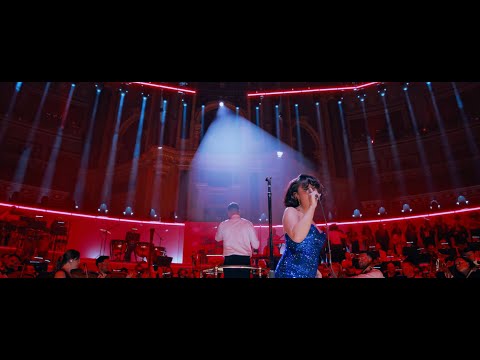 RAYE - Flip A Switch. (Live at The Royal Albert Hall)