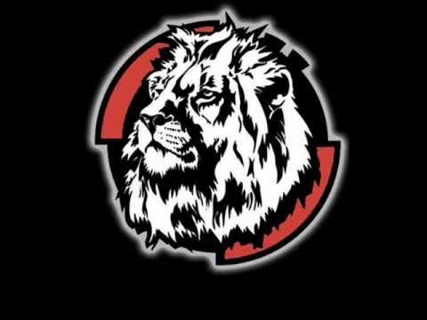 Sixfootunda - Love Me Like You Do