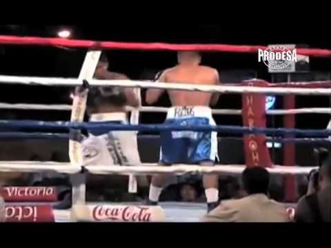 Pelea Carlos Rueda vs Ernesto Castro - Videos Prodesa