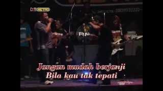 Download lagu Om New METRO - TAK SEBENING HATI  - PAK LURAH [karaoke] mp3